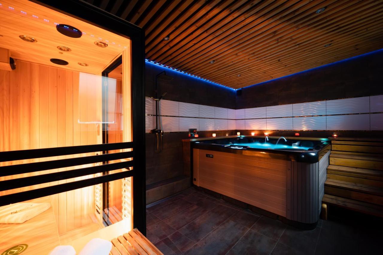 4K Jacuzzi Apartament بييلسكو بياوا المظهر الخارجي الصورة