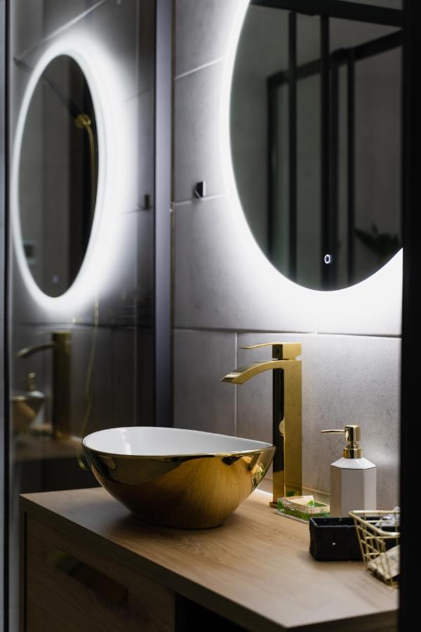 4K Jacuzzi Apartament بييلسكو بياوا المظهر الخارجي الصورة